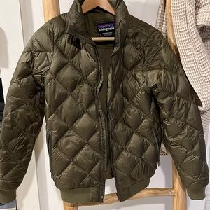 Patagonia Prow Bomber Down Jacket - Women's